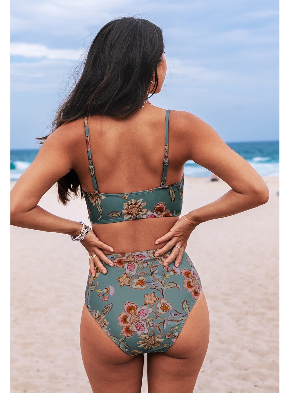 NWT Cupshe Floral Wrapped Bikini Top & High-Waisted Bottoms Set Sz M - Picture 2 of 4